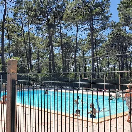 Charmante Maison Dans La Pinede 4 Pers. Дом отдыха *